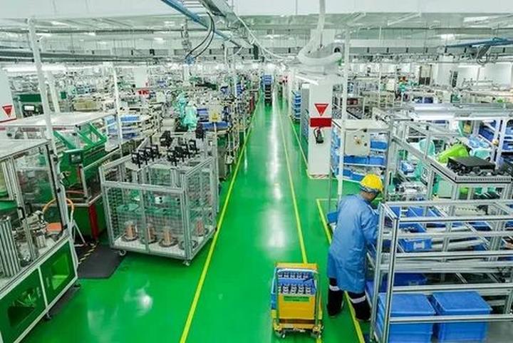 Chuyên gia Hotspot Matrix phân tích: Xe thì ít mà người xếp hàng và marketing video